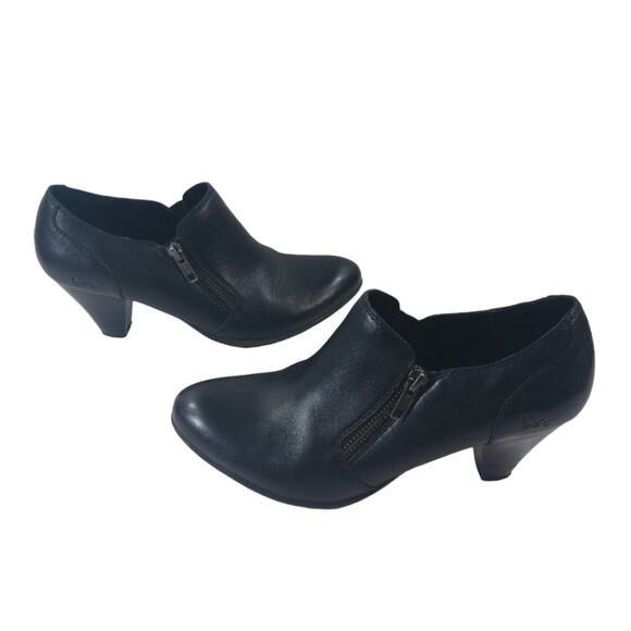 b.o.c. Born Ankle Boots GUC size 7.5M    FS2016 - Picture 5 of 8